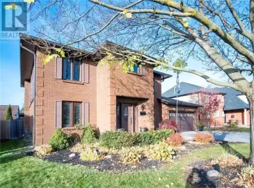 465 Melanie Crescent, Hamilton, Ontario L9G4B1, 6 Bedrooms Bedrooms, ,4 BathroomsBathrooms,Single Family,For Sale,Melanie,X7304316