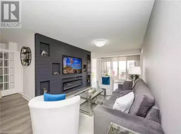 1237 NORTH SHORE Boulevard, Burlington, Ontario L7S2H8, 2 Bedrooms Bedrooms, ,2 BathroomsBathrooms,Single Family,For Sale,NORTH SHORE,40514217
