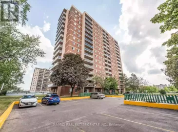 49 Silverstone Drive, Toronto, Ontario M9V3G2, 3 Bedrooms Bedrooms, ,2 BathroomsBathrooms,Single Family,For Sale,Silverstone,W7304772