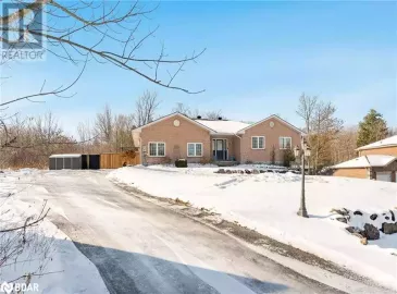 124 ARLYNN Crescent, Penetanguishene, Ontario L9M2G9, 5 Bedrooms Bedrooms, ,3 BathroomsBathrooms,Single Family,For Sale,ARLYNN,40492246 124 ARLYNN Crescent, Penetanguishene, Ontario L9M2G9, 5 Bedrooms Bedrooms, ,3 BathroomsBathrooms,Single Family,For Sale,ARLYNN,40492246