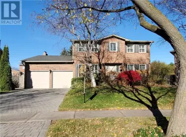 455 LINDEN Lane, Oakville, Ontario L6H3K2, 4 Bedrooms Bedrooms, ,3 BathroomsBathrooms,Single Family,For Sale,LINDEN,40503389