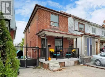 176 Blackthorn, Toronto, Ontario M6N3H8, 4 Bedrooms Bedrooms, ,2 BathroomsBathrooms,Single Family,For Sale,Blackthorn,W7255722
