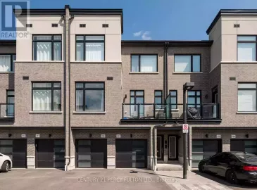 2550 Castlegate Crossing, Pickering, Ontario L1X0G4, 2 Bedrooms Bedrooms, ,2 BathroomsBathrooms,Single Family,For Sale,Castlegate Crossing,E7271466 2550 Castlegate Crossing, Pickering, Ontario L1X0G4, 2 Bedrooms Bedrooms, ,2 BathroomsBathrooms,Single Family,For Sale,Castlegate Crossing,E7271466