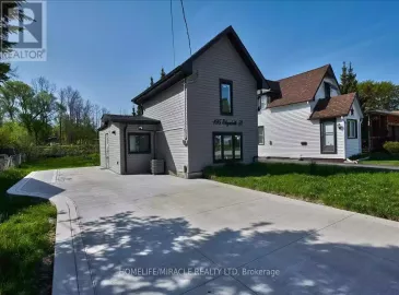 195 Elizabeth Street, Midland, Ontario L4R1Y3, 2 Bedrooms Bedrooms, ,1 BathroomBathrooms,Single Family,For Lease,Elizabeth,S7281332 195 Elizabeth Street, Midland, Ontario L4R1Y3, 2 Bedrooms Bedrooms, ,1 BathroomBathrooms,Single Family,For Lease,Elizabeth,S7281332
