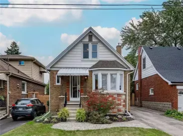Hamilton, Ontario L9A2T3, 3 Bedrooms Bedrooms, ,2 BathroomsBathrooms,Single Family,For Lease,H4180245