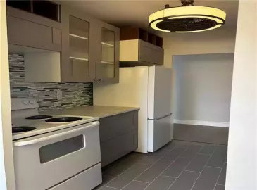 Hamilton, Ontario L9A1B1, 2 Bedrooms Bedrooms, ,2 BathroomsBathrooms,Single Family,For Lease,H4180314 Hamilton, Ontario L9A1B1, 2 Bedrooms Bedrooms, ,2 BathroomsBathrooms,Single Family,For Lease,H4180314