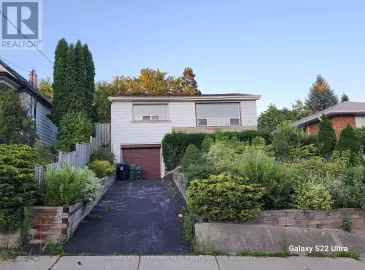 91 Pitt, Toronto, Ontario M1L2R5, 4 Bedrooms Bedrooms, ,1 BathroomBathrooms,Single Family,For Sale,Pitt,E7306926
