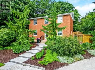 156 JACKSON Street, Rockwood, Ontario N0B2K0, 5 Bedrooms Bedrooms, ,2 BathroomsBathrooms,Single Family,For Sale,JACKSON,40514573
