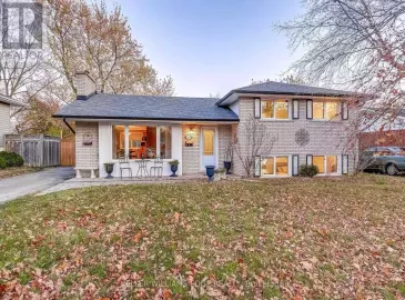 2440 St Frances Drive, Burlington, Ontario L7P1V5, 3 Bedrooms Bedrooms, ,2 BathroomsBathrooms,Single Family,For Sale,St Frances,W7307234