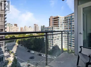 225 Webb Drive, Mississauga, ON L5B4P2, 2 Bedrooms Bedrooms, ,2 BathroomsBathrooms,Single Family,For Sale,Webb,W7307400