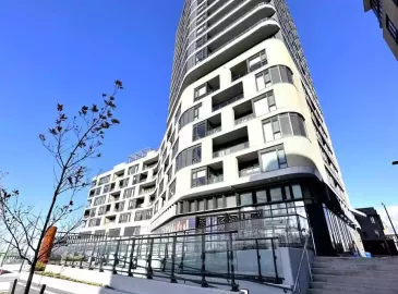 120 Eagle Rock Way, Vaughan, Ontario L6A5C2, 2 Bedrooms Bedrooms, ,2 BathroomsBathrooms,Single Family,For Lease,Eagle Rock,N7307934