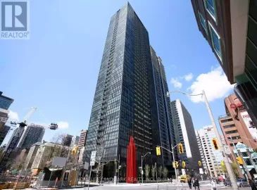 110 Charles Street, Toronto, Ontario M4Y1T5, 2 Bedrooms Bedrooms, ,1 BathroomBathrooms,Single Family,For Lease,Charles,C7308180