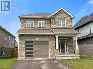 43 BERKSHIRE Drive, St. Catharines, Ontario L2M3Y3, 4 Bedrooms Bedrooms, ,3 BathroomsBathrooms,Single Family,For Sale,BERKSHIRE,40485895