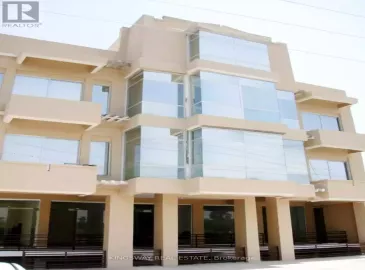 6 Service Rd, Islamabad Expressway, Pakistan, Ontario, ,8 BathroomsBathrooms,Multi-family,For Sale,Service Rd,Islamabad,Z7009644