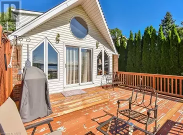 45 HOLLY Trail, Puslinch, Ontario N3C2V4, 3 Bedrooms Bedrooms, ,2 BathroomsBathrooms,Single Family,For Sale,HOLLY,40481919