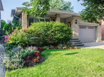Hamilton, Ontario L9B1X2, 4 Bedrooms Bedrooms, ,2 BathroomsBathrooms,Single Family,For Sale,H4174716