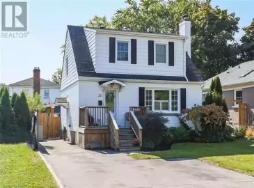 20 EDGEDALE Road, St. Catharines, ON L2R3V7, 4 Bedrooms Bedrooms, ,2 BathroomsBathrooms,Single Family,For Sale,EDGEDALE,40510243
