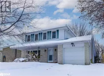 42 DAVIES Crescent, Barrie, Ontario L4M2M3, 4 Bedrooms Bedrooms, ,2 BathroomsBathrooms,Single Family,For Lease,DAVIES,40510989 42 DAVIES Crescent, Barrie, Ontario L4M2M3, 4 Bedrooms Bedrooms, ,2 BathroomsBathrooms,Single Family,For Lease,DAVIES,40510989