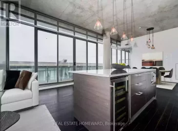 90 Broadview, Toronto, Ontario M4M3H3, 2 Bedrooms Bedrooms, ,2 BathroomsBathrooms,Single Family,For Lease,Broadview,E7302042