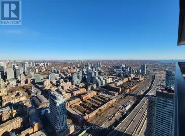 138 Downes Street, Toronto, Ontario M5E0E4, 2 Bedrooms Bedrooms, ,2 BathroomsBathrooms,Single Family,For Lease,Downes,C7308298 138 Downes Street, Toronto, Ontario M5E0E4, 2 Bedrooms Bedrooms, ,2 BathroomsBathrooms,Single Family,For Lease,Downes,C7308298