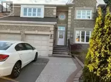 2983 Castlebridge Drive, Mississauga, Ontario L5M5T4, 4 Bedrooms Bedrooms, ,4 BathroomsBathrooms,Single Family,For Lease,Castlebridge,W7309134