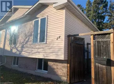 24 IVY Crescent, Paris, Ontario N3L4A9, 4 Bedrooms Bedrooms, ,2 BathroomsBathrooms,Single Family,For Sale,IVY,40493305 24 IVY Crescent, Paris, Ontario N3L4A9, 4 Bedrooms Bedrooms, ,2 BathroomsBathrooms,Single Family,For Sale,IVY,40493305