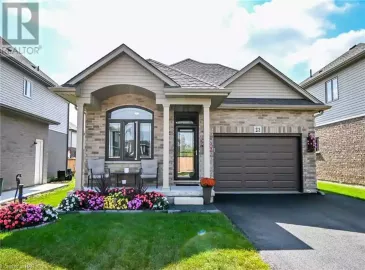 23 QUEBEC Avenue, Welland, Ontario L3B1A6, 3 Bedrooms Bedrooms, ,3 BathroomsBathrooms,Single Family,For Sale,QUEBEC,40492885 23 QUEBEC Avenue, Welland, Ontario L3B1A6, 3 Bedrooms Bedrooms, ,3 BathroomsBathrooms,Single Family,For Sale,QUEBEC,40492885