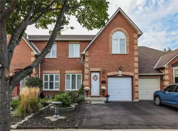 Grimsby, ON L3M5K5, 3 Bedrooms Bedrooms, ,2 BathroomsBathrooms,Single Family,For Sale,H4175010 Grimsby, ON L3M5K5, 3 Bedrooms Bedrooms, ,2 BathroomsBathrooms,Single Family,For Sale,H4175010