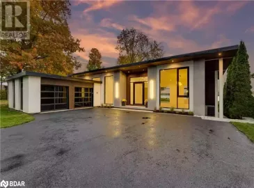 655 GLEN Crescent, Orillia, Ontario L3V6R2, 3 Bedrooms Bedrooms, ,2 BathroomsBathrooms,Single Family,For Sale,GLEN,40509657