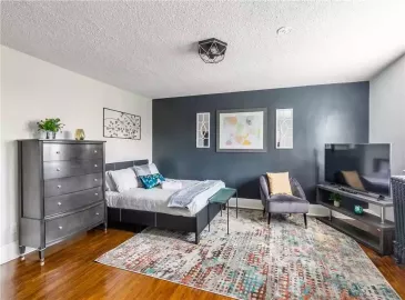 Hamilton, ON L8P1X1, ,1 BathroomBathrooms,Single Family,For Lease,H4179365