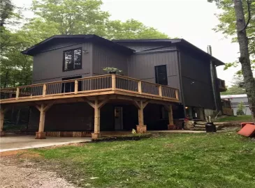 Georgian Bluffs, ON N0H2T0, 3 Bedrooms Bedrooms, ,2 BathroomsBathrooms,Single Family,For Sale,H4179578