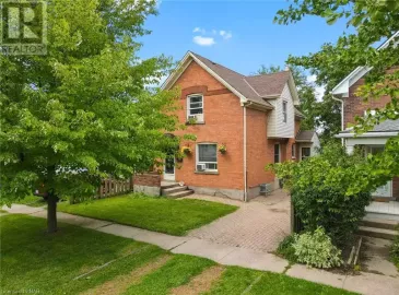 93 MAPLE Street, St. Catharines, ON L2R2B4, 3 Bedrooms Bedrooms, ,2 BathroomsBathrooms,Single Family,For Sale,MAPLE,40511524
