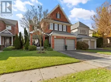 8 REDVERS Street, Whitby, Ontario L1P1N9, 4 Bedrooms Bedrooms, ,4 BathroomsBathrooms,Single Family,For Sale,REDVERS,40512403 8 REDVERS Street, Whitby, Ontario L1P1N9, 4 Bedrooms Bedrooms, ,4 BathroomsBathrooms,Single Family,For Sale,REDVERS,40512403