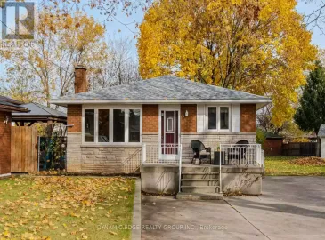 9 Crawford Drive, Hamilton, Ontario L8H2N9, 4 Bedrooms Bedrooms, ,2 BathroomsBathrooms,Single Family,For Sale,Crawford,X7301430