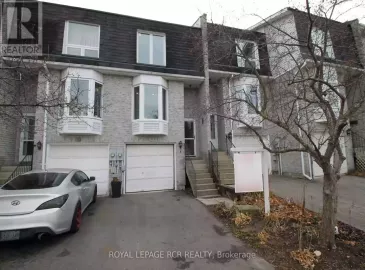 8 William Curtis Circle, Newmarket, Ontario L3Y8L7, 3 Bedrooms Bedrooms, ,2 BathroomsBathrooms,Single Family,For Sale,William Curtis,N7302866