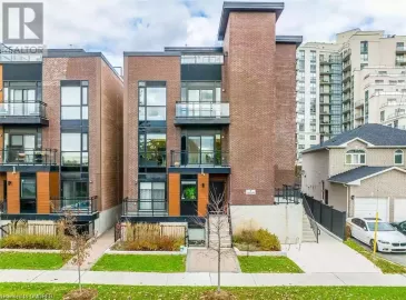 18 COLES Avenue, Vaughan, Ontario L4L1L9, 2 Bedrooms Bedrooms, ,3 BathroomsBathrooms,Single Family,For Lease,COLES,40514642