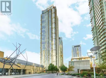 35 Mariner Terrace, Toronto, ON M5V3V9, 2 Bedrooms Bedrooms, ,1 BathroomBathrooms,Single Family,For Lease,Mariner,C7310082