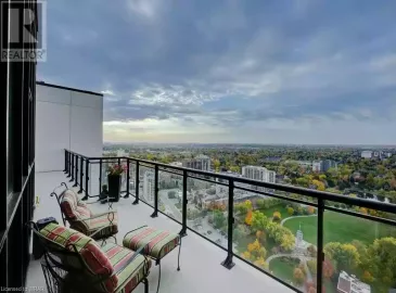 60 CHARLES Street, Kitchener, Ontario N2G0C9, 2 Bedrooms Bedrooms, ,2 BathroomsBathrooms,Single Family,For Sale,CHARLES,40514838 60 CHARLES Street, Kitchener, Ontario N2G0C9, 2 Bedrooms Bedrooms, ,2 BathroomsBathrooms,Single Family,For Sale,CHARLES,40514838