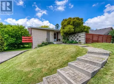 210 WILLIAM Street, Tavistock, Ontario N0B2R0, 3 Bedrooms Bedrooms, ,3 BathroomsBathrooms,Single Family,For Sale,WILLIAM,40487429