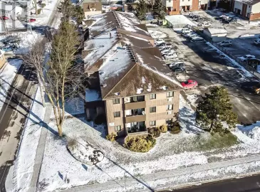 72 Main Street, Port Colborne, Ontario L3K5Z8, 2 Bedrooms Bedrooms, ,1 BathroomBathrooms,Single Family,For Sale,Main,X7208324 72 Main Street, Port Colborne, Ontario L3K5Z8, 2 Bedrooms Bedrooms, ,1 BathroomBathrooms,Single Family,For Sale,Main,X7208324