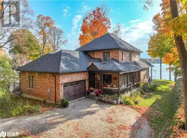 449 VICTORIA Crescent, Orillia, Ontario L3V0J5, 4 Bedrooms Bedrooms, ,4 BathroomsBathrooms,Single Family,For Sale,VICTORIA,40500787 449 VICTORIA Crescent, Orillia, Ontario L3V0J5, 4 Bedrooms Bedrooms, ,4 BathroomsBathrooms,Single Family,For Sale,VICTORIA,40500787