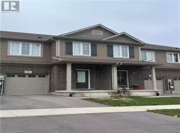 37 LYMBURNER Street, Fonthill, ON L0S1E6, 3 Bedrooms Bedrooms, ,3 BathroomsBathrooms,Single Family,For Sale,LYMBURNER,40509375 37 LYMBURNER Street, Fonthill, ON L0S1E6, 3 Bedrooms Bedrooms, ,3 BathroomsBathrooms,Single Family,For Sale,LYMBURNER,40509375