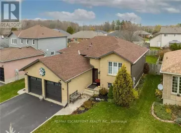 26 Beech Boulevard, Tillsonburg, Ontario N4G5R8, 4 Bedrooms Bedrooms, ,2 BathroomsBathrooms,Single Family,For Sale,Beech,X7288100 26 Beech Boulevard, Tillsonburg, Ontario N4G5R8, 4 Bedrooms Bedrooms, ,2 BathroomsBathrooms,Single Family,For Sale,Beech,X7288100