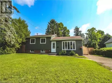 650 PERRY Street, Fergus, Ontario N1M2R4, 3 Bedrooms Bedrooms, ,2 BathroomsBathrooms,Single Family,For Sale,PERRY,40511018