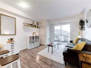 Guelph, ON N1L0E6, 2 Bedrooms Bedrooms, ,1 BathroomBathrooms,Single Family,For Sale,H4179794