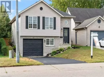 51 MAGNOLIA Drive, Tillsonburg, Ontario N4G5N9, 4 Bedrooms Bedrooms, ,2 BathroomsBathrooms,Single Family,For Sale,MAGNOLIA,40513436 51 MAGNOLIA Drive, Tillsonburg, Ontario N4G5N9, 4 Bedrooms Bedrooms, ,2 BathroomsBathrooms,Single Family,For Sale,MAGNOLIA,40513436