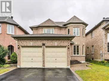 67 Grandlea Crescent, Markham, Ontario L3S4A3, 6 Bedrooms Bedrooms, ,4 BathroomsBathrooms,Single Family,For Lease,Grandlea,N7310010
