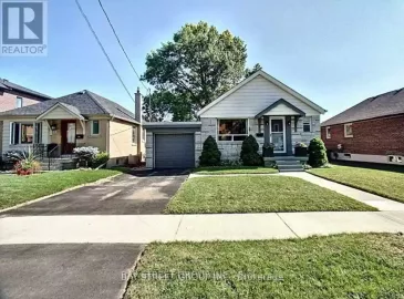 85 Yorkview Drive, Toronto, Ontario M8Z2G3, 4 Bedrooms Bedrooms, ,2 BathroomsBathrooms,Single Family,For Lease,Yorkview,W7309902