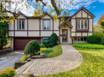 118 Tavistock Square, Oakville, Ontario L6K2V2, 4 Bedrooms Bedrooms, ,2 BathroomsBathrooms,Single Family,For Sale,Tavistock,W7309944 118 Tavistock Square, Oakville, Ontario L6K2V2, 4 Bedrooms Bedrooms, ,2 BathroomsBathrooms,Single Family,For Sale,Tavistock,W7309944