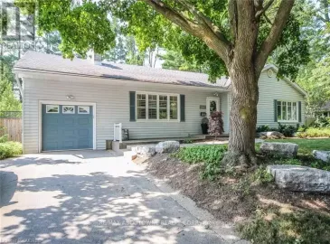 3225 Spruce, Burlington, Ontario L7N1J1, 3 Bedrooms Bedrooms, ,3 BathroomsBathrooms,Single Family,For Lease,Spruce,W7310308 3225 Spruce, Burlington, Ontario L7N1J1, 3 Bedrooms Bedrooms, ,3 BathroomsBathrooms,Single Family,For Lease,Spruce,W7310308